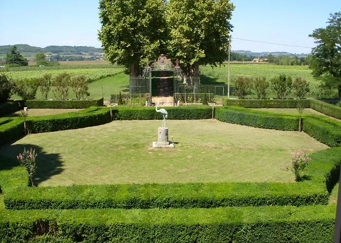 Chateau De Lacaze * Lagarrigue (Lot-et-Garonne)