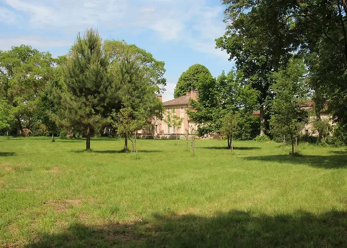 Bed & Breakfast Chateau De Lacaze Lagarrigue (Lot-et-Garonne)